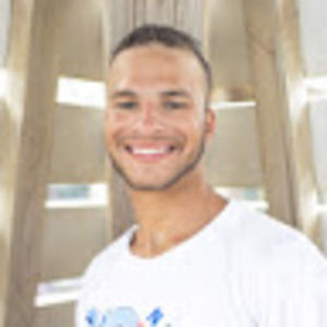 Meet your Posher, Eli